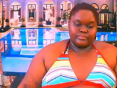 Snapshot of EbonyHotBuns chatting on 07-25-26, 06:27 EbonyHotBuns online show from 07-25-26, 06:27