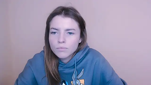 Snapshot of MissOliviaa_ chatting on 01-14-25, 01:49 MissOliviaa  online show from 01-14-25, 01:49