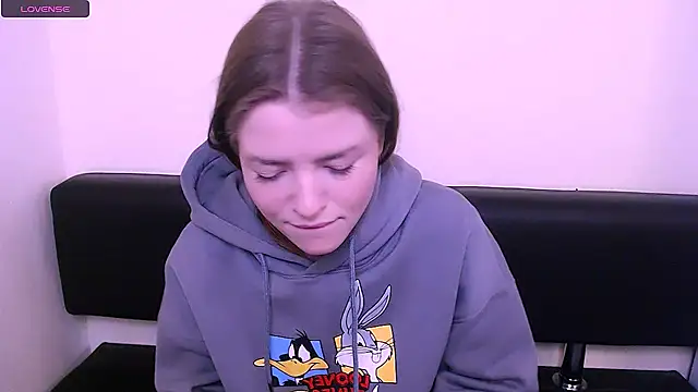 Snapshot of MissOliviaa_ chatting on 01-21-25, 11:03 MissOliviaa  online show from 01-21-25, 11:03