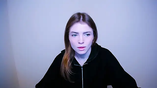 Snapshot of MissOliviaa_ chatting on 02-11-25, 10:15 MissOliviaa  online show from 02-11-25, 10:15