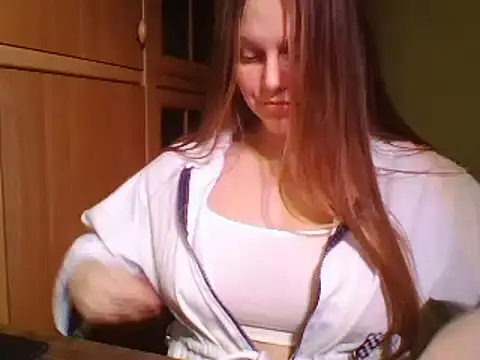 Snapshot of Evasapples chatting on 01-02-25, 09:07 Evasapples online show from 01-02-25, 09:07