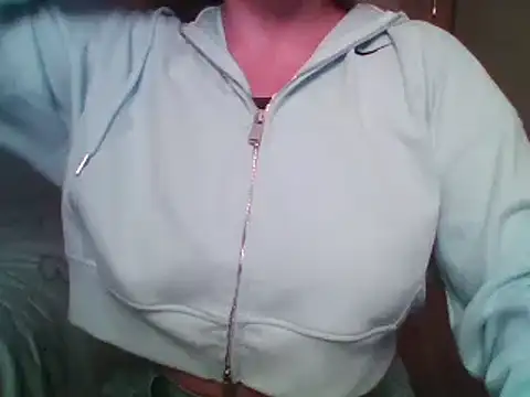 Snapshot of Evasapples chatting on 09-23-25, 08:56 Evasapples online show from 09-23-25, 08:56