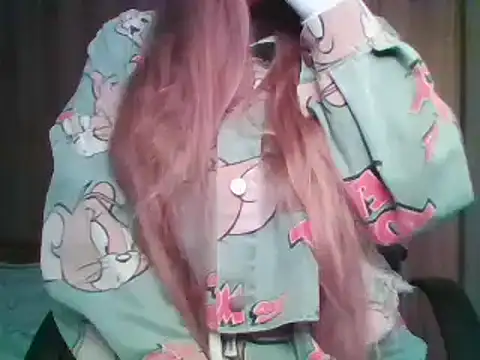 Snapshot of Evasapples chatting on 09-24-25, 09:07 Evasapples online show from 09-24-25, 09:07