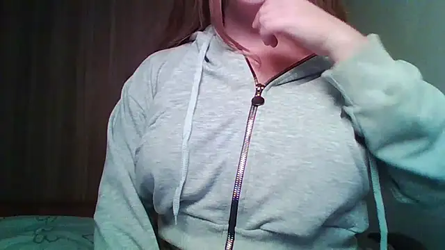 Snapshot of Evasapples chatting on 11-20-25, 10:53 Evasapples online show from 11-20-25, 10:53