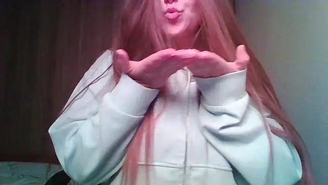 Evasapples online show from 04-21-26, 07:50