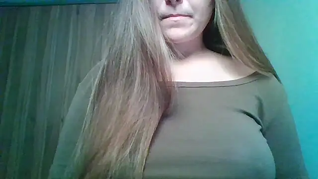 Evasapples online show from 06-26-26, 01:15