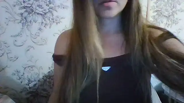 Evasapples online show from 06-28-26, 06:47