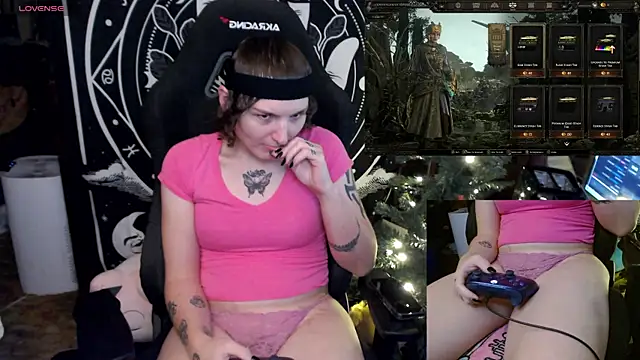 BrandiWRLD 999 online show from 12-31-24, 12:21