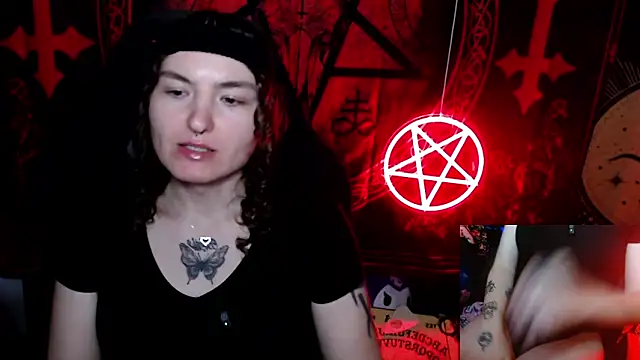 BrandiWRLD 999 online show from 10-09-25, 07:34