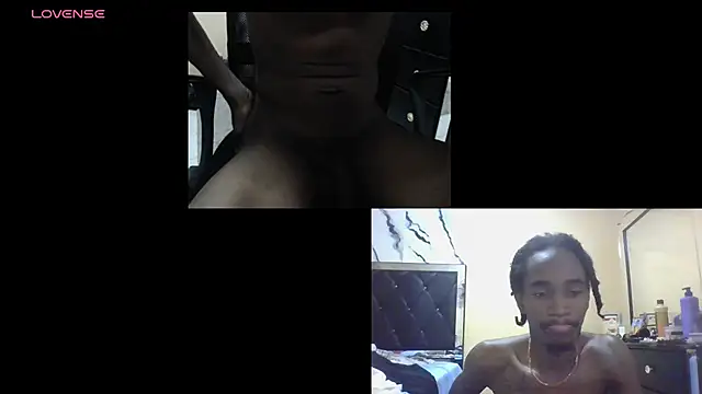 Snapshot of jammasterjack chatting on 10-28-25, 12:47 jammasterjack online show from 10-28-25, 12:47