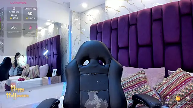 Snapshot of emma_carterr1 chatting on 11-03-25, 01:45 emma carterr1 online show from 11-03-25, 01:45