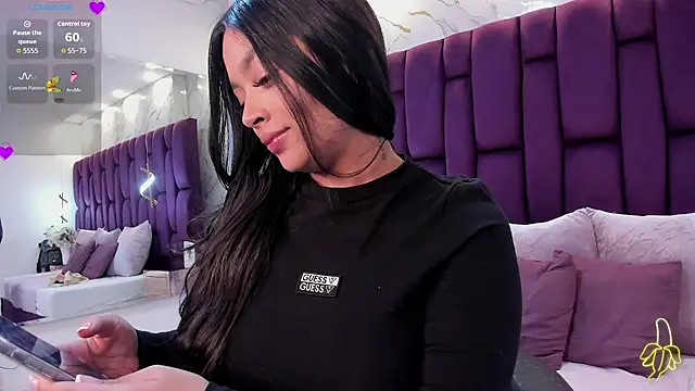 Snapshot of emma_carterr1 chatting on 11-16-25, 01:49 emma carterr1 online show from 11-16-25, 01:49