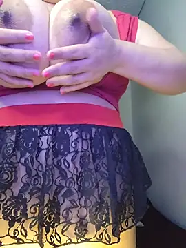 Snapshot of valeriadiax chatting on 03-18-26, 07:00 valeriadiax online show from 03-18-26, 07:00