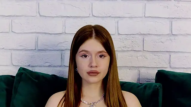 MilanaBalmain online show from 02-08-25, 03:31