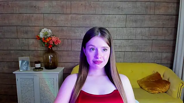 MilanaBalmain online show from 02-11-25, 07:33