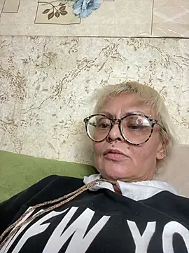 Gardener of Illusions online show from 03-07-25, 04:02