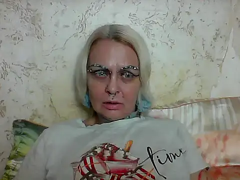 Gardener of Illusions online show from 06-01-26, 03:47