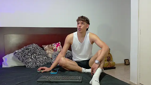 zackmontieel online show from 06-16-26, 11:51