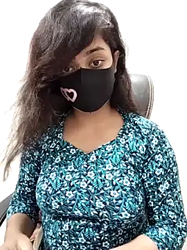 Snapshot of Tapur- chatting on 09-29-25, 03:39 Tapur- online show from 09-29-25, 03:39