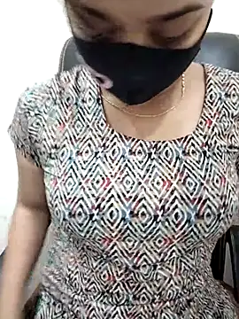 Snapshot of Tapur- chatting on 10-10-25, 06:56 Tapur- online show from 10-10-25, 06:56