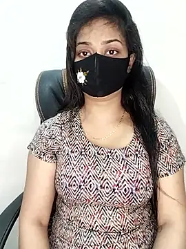 Snapshot of Tapur- chatting on 10-21-25, 02:29 Tapur- online show from 10-21-25, 02:29