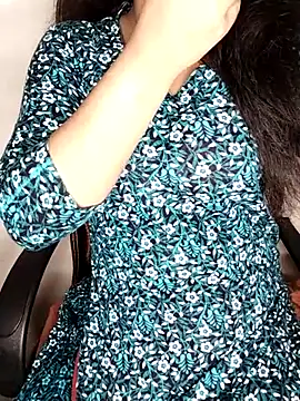 Snapshot of Tapur- chatting on 11-07-25, 01:55 Tapur- online show from 11-07-25, 01:55