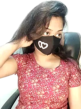 Snapshot of Tapur- chatting on 11-10-25, 04:17 Tapur- online show from 11-10-25, 04:17