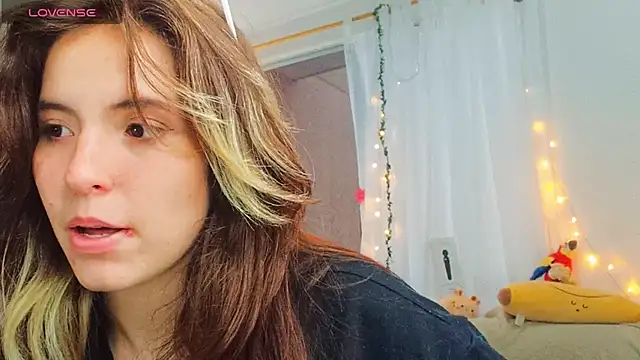 cherrybom969 online show from 03-07-25, 02:23