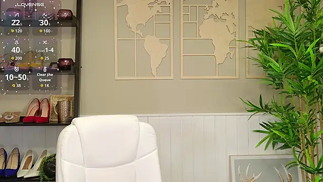 LadyLeea online show from 03-05-26, 05:14