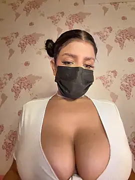 shanelle0 online show from 10-28-25, 12:58