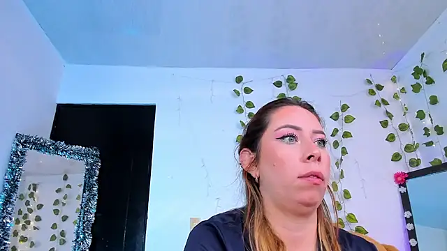 JanneKim online show from 06-23-26, 01:31