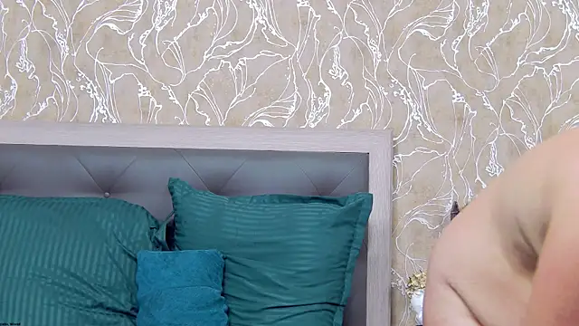 Snapshot of CassidyVelvet chatting on 07-05-26, 02:51 CassidyVelvet online show from 07-05-26, 02:51