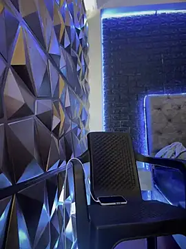 Paloma  LS online show from 01-23-25, 07:29