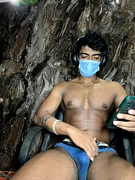 rony6663 online show from 11-03-25, 08:37