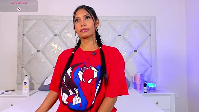 Anna risse online show from 11-01-25, 04:58