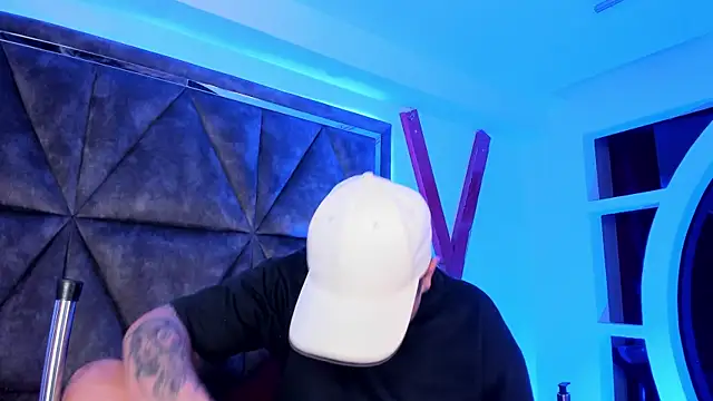 AbbySmiitth  online show from 01-10-26, 10:25