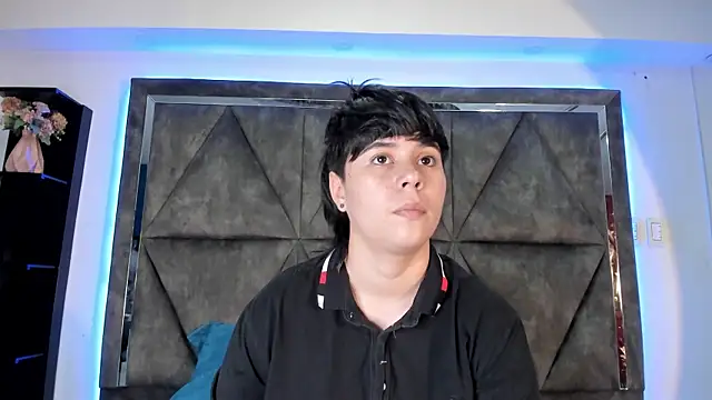 Snapshot of AbbySmiitth_ chatting on 07-24-26, 11:03 AbbySmiitth online show from 07-24-26, 11:03