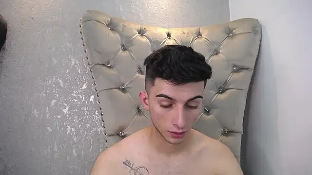 Snapshot of MrWilliseo chatting on 01-25-25, 12:59 MrWilliseo online show from 01-25-25, 12:59