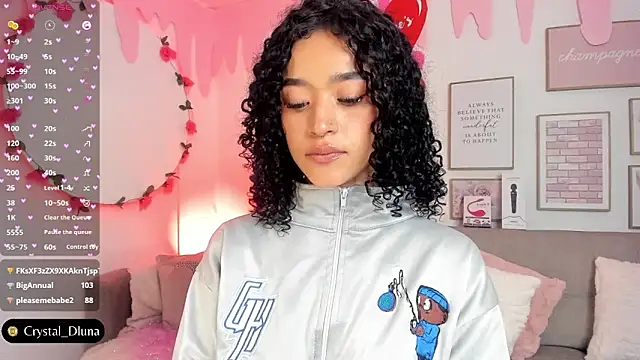 Crystal Dluna online show from 02-19-25, 03:27