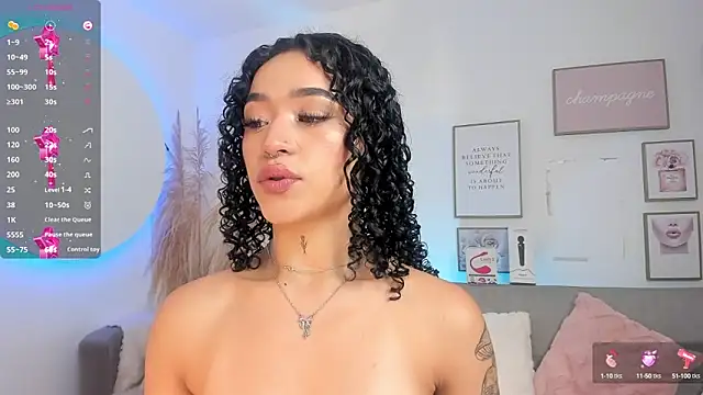 Crystal Dluna online show from 03-17-25, 01:29