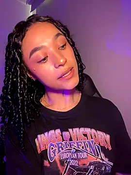 Crystal Dluna online show from 09-23-25, 09:29