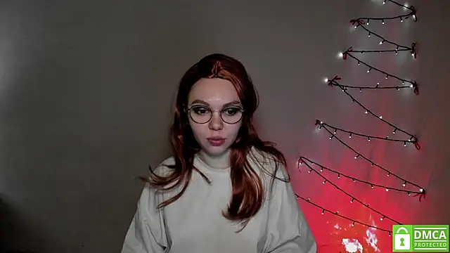 whoa-hoa-hoa-hoa-hoa online show from 12-18-24, 03:11