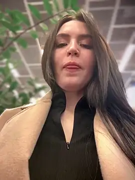 meow girl online show from 02-20-25, 10:27