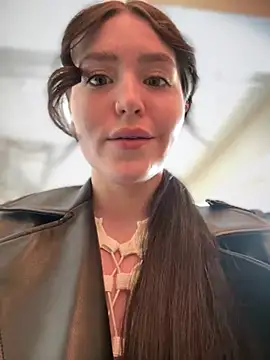 meow girl online show from 02-21-25, 11:01