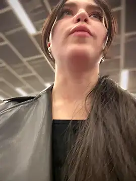 meow girl online show from 03-02-25, 03:05