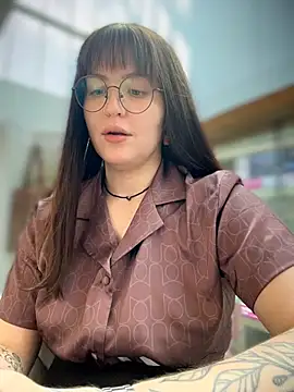 meow girl online show from 07-13-26, 11:24