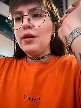 meow girl online show from 07-30-26, 11:31