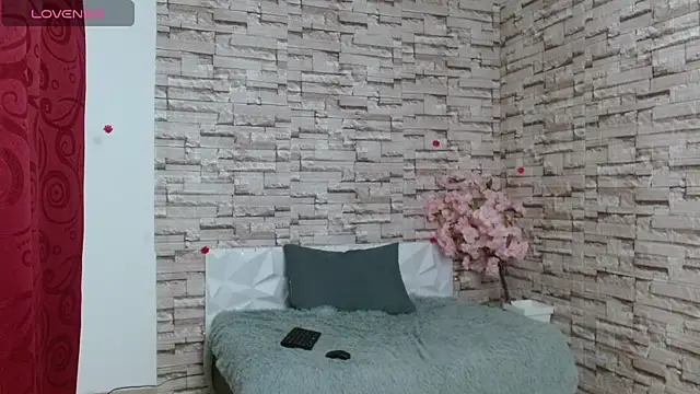 Vanse lust online show from 02-13-25, 12:24