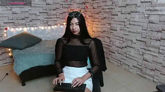 Vanse lust online show from 03-08-25, 11:49