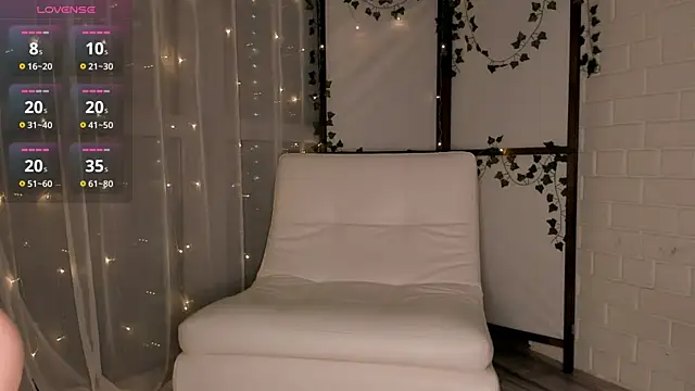 Snapshot of ms_elizabethqueen chatting on 02-01-25, 07:02 ms elizabethqueen online show from 02-01-25, 07:02